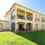 4 owner co ownership 2 bed apartment in Pestana Carvoeiro, Algarve 1