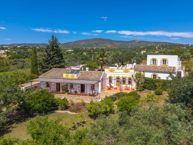 5 bed farmhouse including 4 guest units in Olhao, East Algarve 1