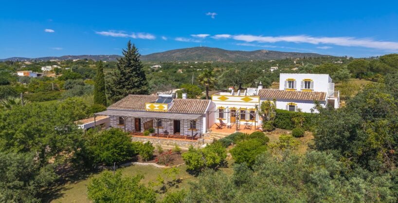 5 bed farmhouse including 4 guest units in Olhao, East Algarve 1