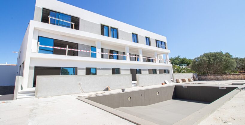 Brand new apartment for sale in Almancil Algarve 1