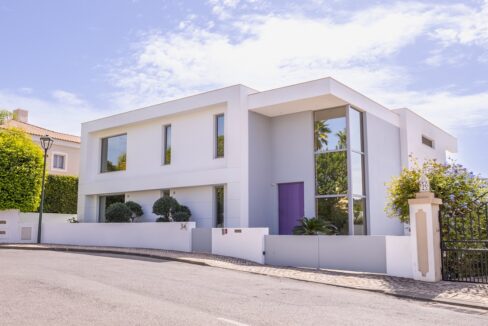 Brand new villa for sale in Varandas do Lago, Algarve 1