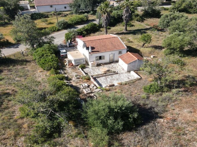 Country 1 bed villa plus an annexe in Paderne, Algarve 2