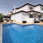 Detached 4 bed villa with pool in Vilamoura, Algarve 1