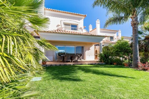 Fractional ownership 2 bed townhouse in Carvoeiro, Algarve 1
