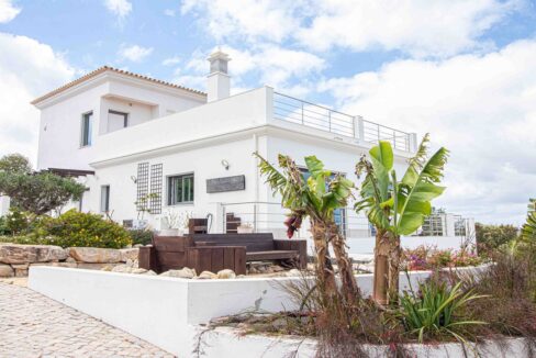 Modern 3 bed villa with views in Sao Bras, Algarve 2