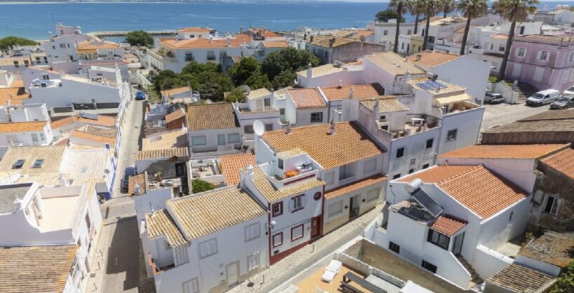 Renovated 1 bed townhouse in Lagos centre, Algarve 1