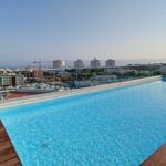 1 bed apartment with rooftop swimming pool in Albufeira, Algarve 1