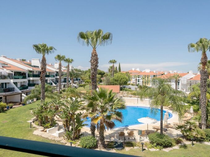 3 bed apartment for sale in Vila Sol Golf Resort, Algarve 2
