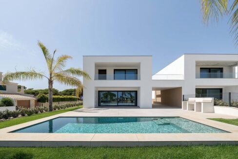 3 bed new villa for sale in Quarteira, Algarve 1