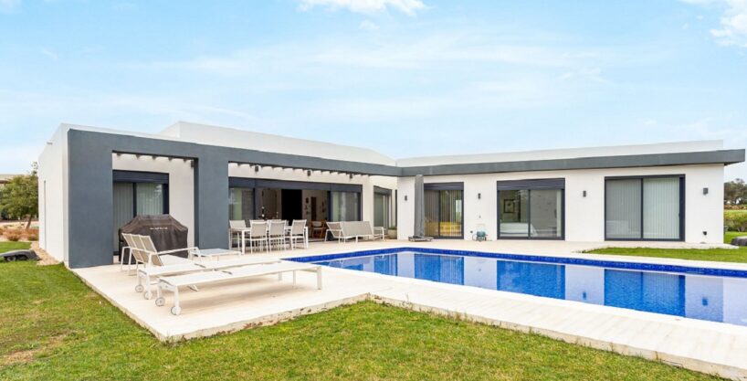 4 bed golf view villa in Pestana Silves Golf Resort 1