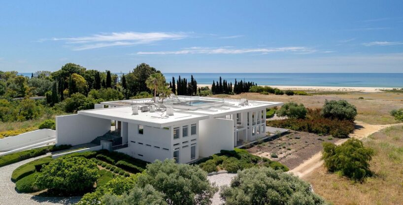 5 bed beachfront villa for sale in Cacela Velha, Algarve 7