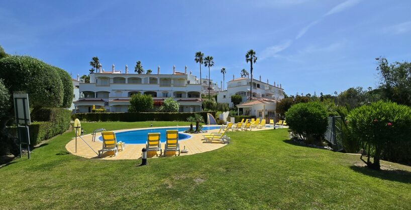 Carvoeiro Clube Golfemar 2 bed townhouse for sale 1
