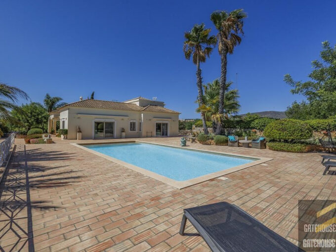 Countryside Villa With 2.2 Hectares With Fruit Trees In Moncarapacho Algarve 2