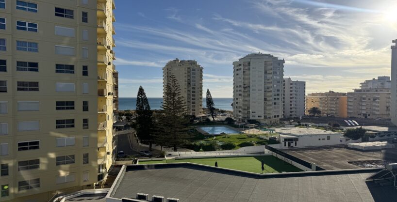 New 2 bed apartment in Lunamar complex, Armacao de Pera, Algarve 1