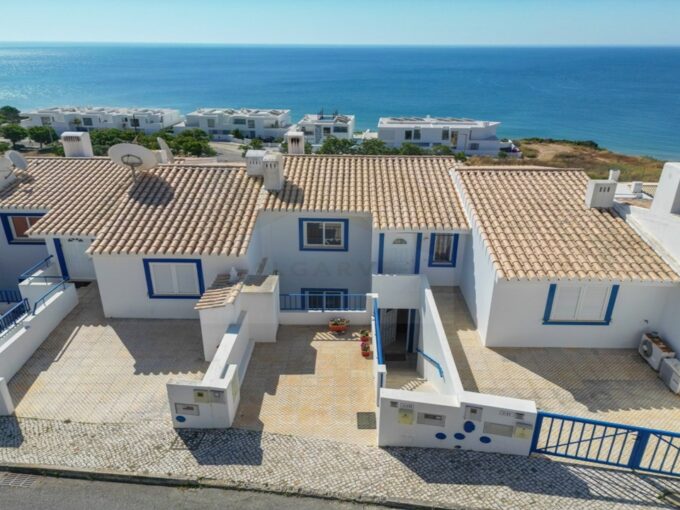 Sea View 2 bed apartment for sale in Salema, Algarve 1
