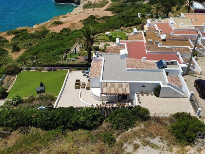 Sea front 2 bed linked villa in Carvoeiro, Algarve 1