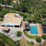 Sea view 4 bed villa in Quinta das Raposeiras, Santa Barbara 1