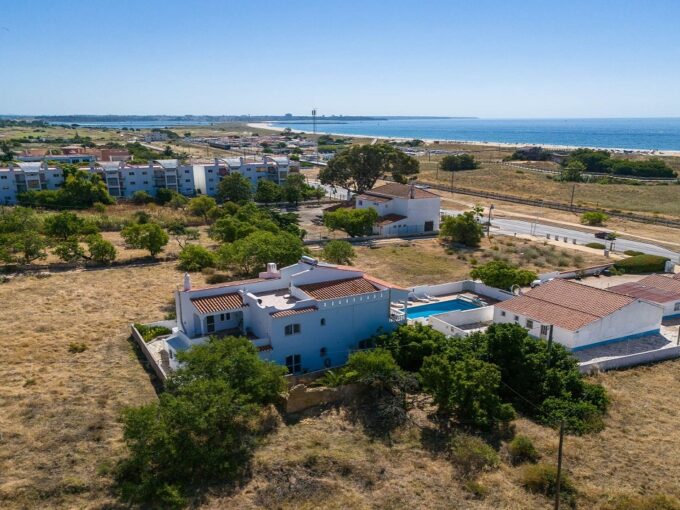 Sea view beach villa with 6 beds in Lagos, Algarve 5