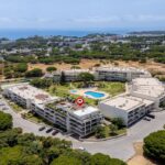 2 bed apartment for sale in Olhos de Agua, Albufeira, Algarve 1