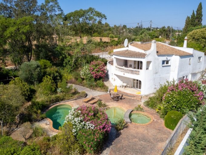3 bed 3 bath villa in Falfeira, Lagos, Algarve 3