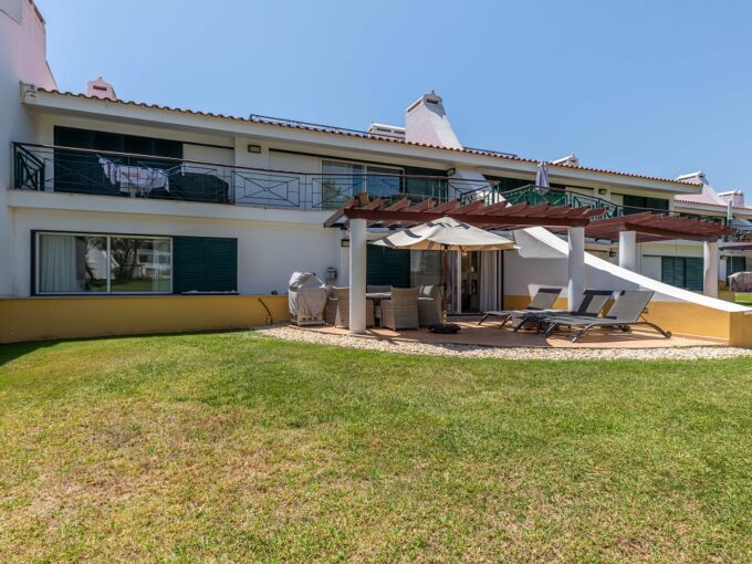3 bed ground floor golf apartment in Vila Sol near Vilamoura 1