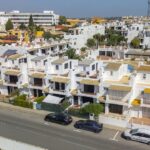 3 bed townhouse with roof terrace in Lagos, Algarve 1