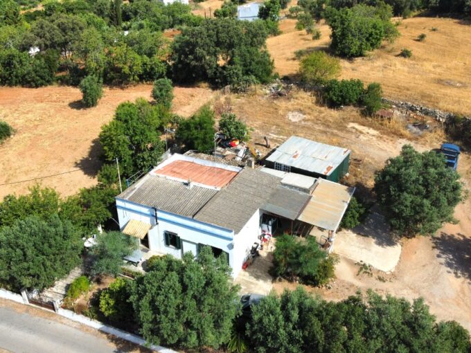 3 bed traditional farmhouse in Sao Bras de Alportel, Algarve 1