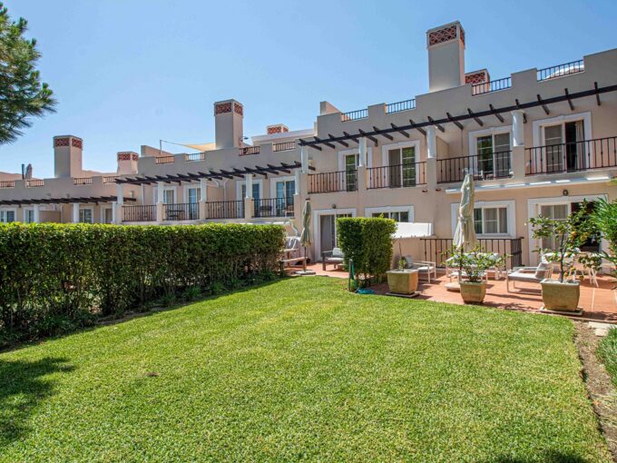 4 bed end townhouse on Palmyra Vila Sol Golf Resort, Algarve 1