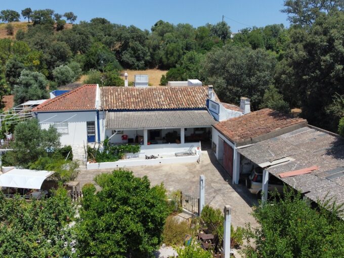 4 bed farmhouse for sale in São Brás de Alportel