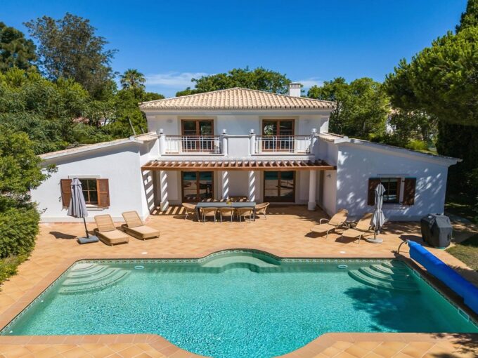 4 bed villa in Alma Verde, Budens, West Algarve 5
