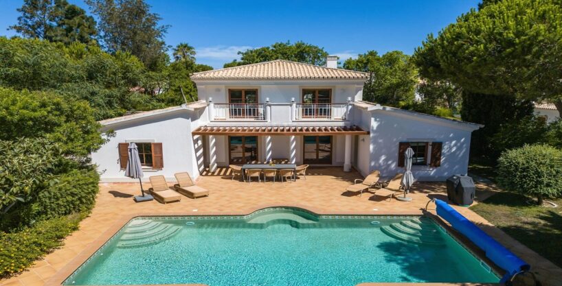 4 bed villa in Alma Verde, Budens, West Algarve 5