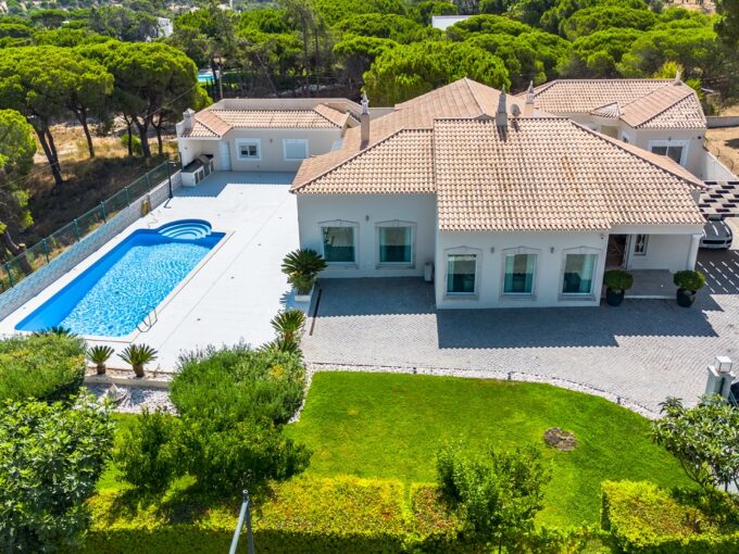 5 bed villa in Valeverde near Quinta do Lago, Algarve 1