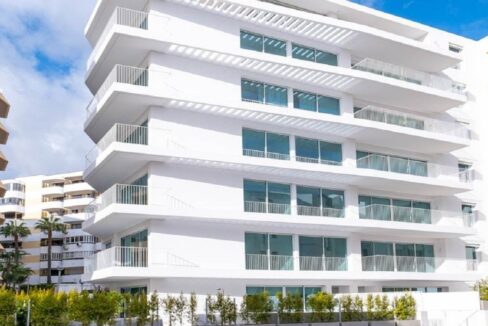 Brand new 3 bed apartment for sale in Vilamoura, Algarve 1