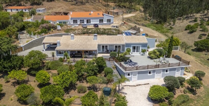 Property for sale in Monchique, Central Algarve 1