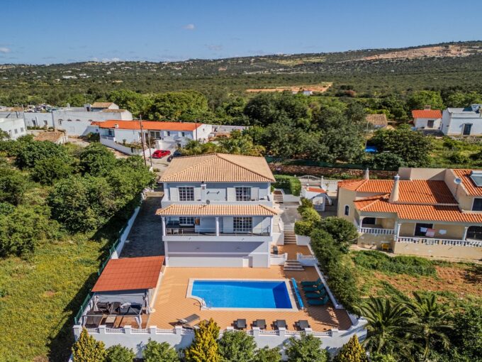 Sea view 5 bed villa for sale in Boliqueime, Algarve 1