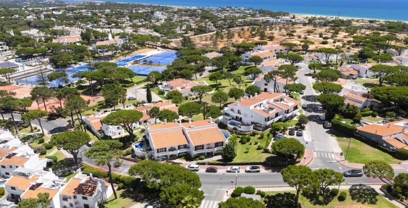 2 bed apartment for sale in Vale do Lobo Golf Resort 1