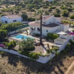Country view 4 bed villa in Praia da Luz, Algarve 1